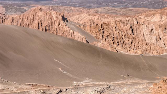 Die landschaftlich sehr ansprechende Atacama Wüste gilt gemäss National Geographic als trockenste Wüste der Welt.